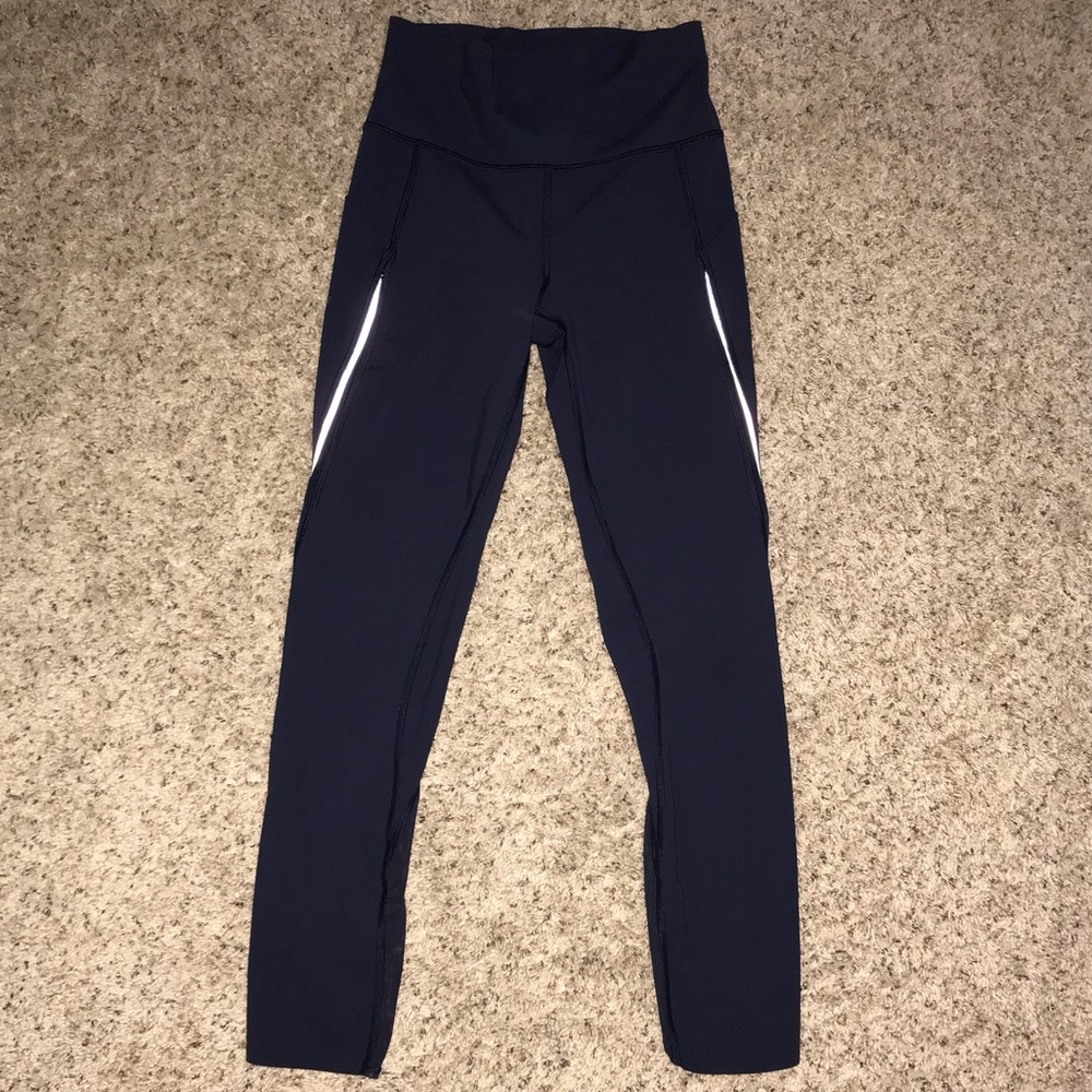 Navy lululemon leggings